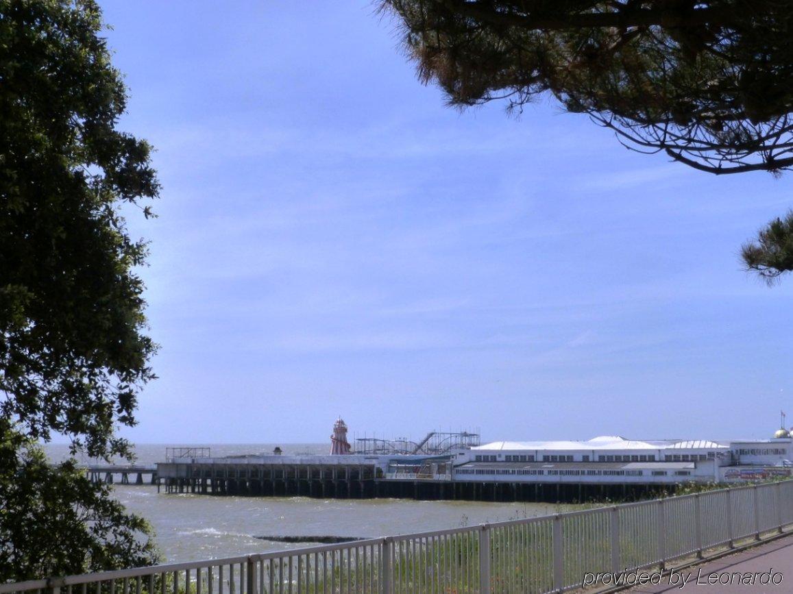Esplanade Hotel Clacton-on-Sea Eksteriør bilde